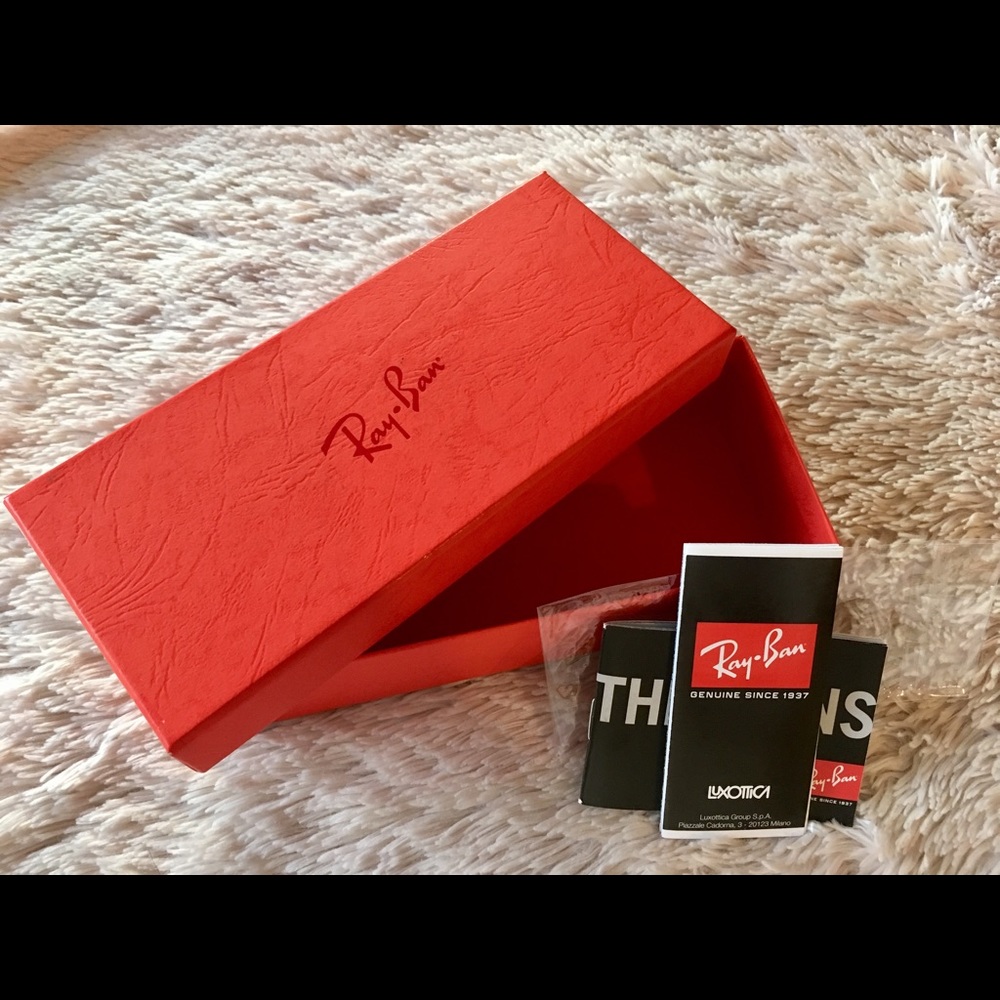 Ray-Ban Sunglasses Gift Box